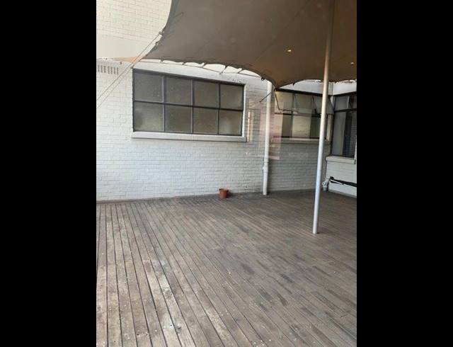 312M² OFFICE FOR SALE IN NEWTOWN